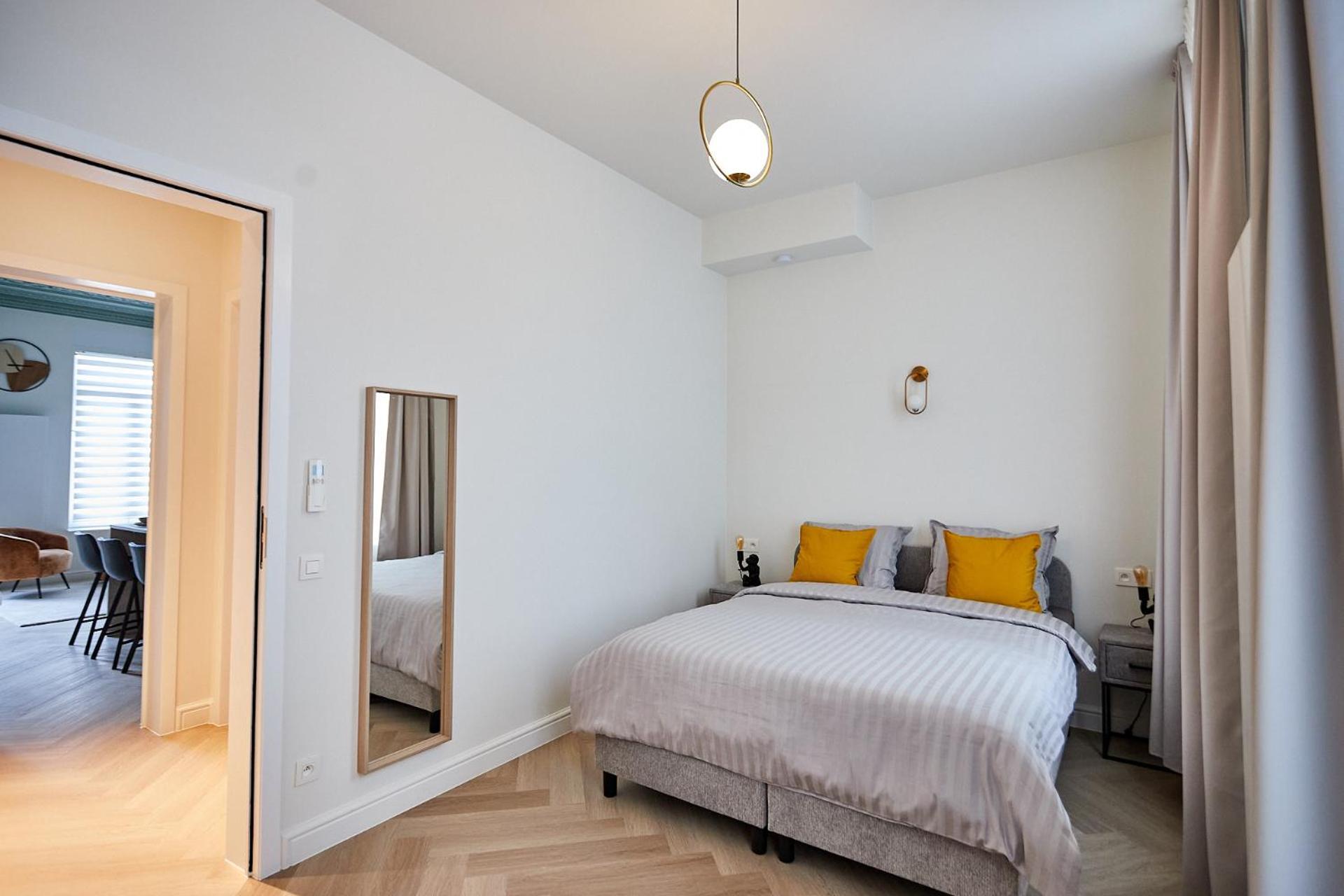 Urban Chic Apartment In The Heart Of Мехелен Экстерьер фото